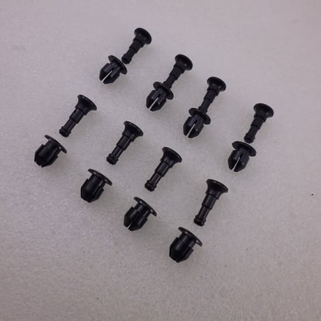 ８個セット  RJX-601ケース固定用プラスチックリベット（ナイラッチ）  ( ZHW-743 )