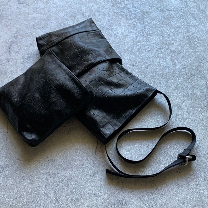 美品arketブラックレザーショルダーバッグ 美品arketブラックレザーショルダーバッグ