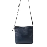 ARUMO  レザーショルダーバッグD /  ネイビーレザー