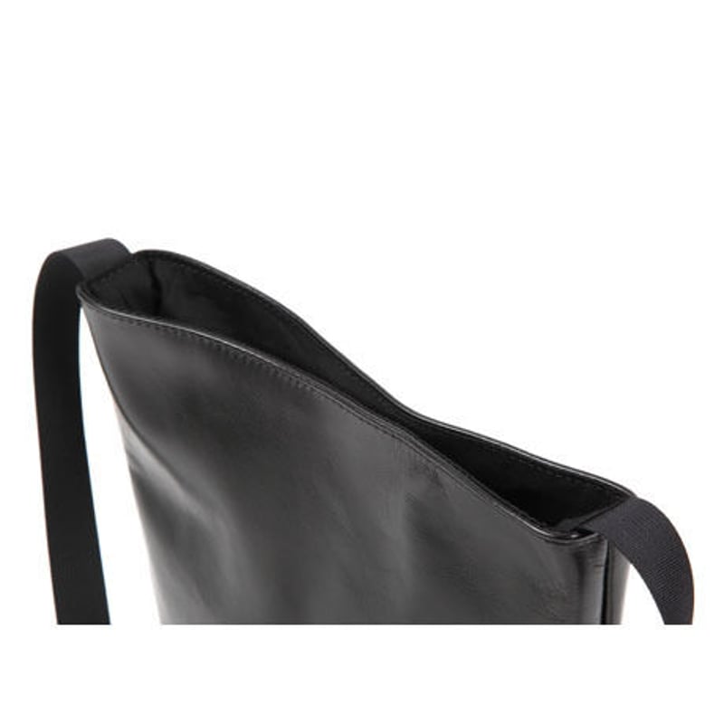 ARUMO レザーショルダーバッグD / ブラックレザー | ARUMO OnlineStore