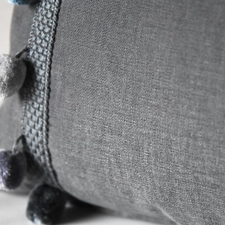 Fika Cushion rectangle フィーカクッション 55×35cm 長方形 横長クッション ロングクッション ボンボン ポンポン フリンジ インテリア アクセント 背あて 腰あて
