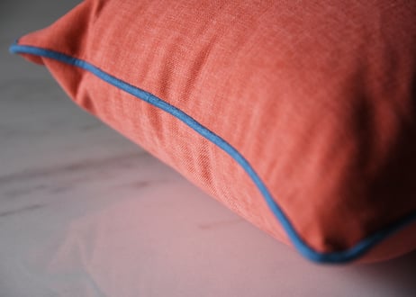 Piping Cushion rectangle / テラコッタオレンジ（パイピングクッション 長方形 クッション インテリア  バイカラー シンプル アクセント)