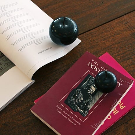 Marble Apple【Black】Ｌサイズ マーブルアップル L ラージ ブラック 黒 天然大理石 オブジェ 置物 ペーパーウェイト りんご インテリア雑貨 ディスプレイ ギフト プレゼント