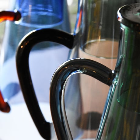 TWO TONE CARAFE amabro アマブロ ツー トーン ツートン 2色 カラフェ ピッチャー 耐熱ガラス 1000ml  ジャグ ボトル 取っ手付き お茶 お水 ドリンク 飲み物 ギフト