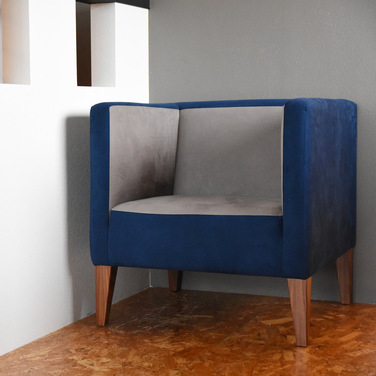 展示品『イタリア製』ラウンジチェア ラウンジソファ アーム