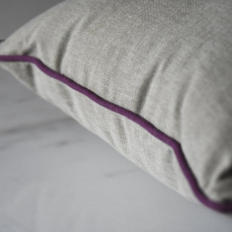 Piping Cushion rectangle  ライトグレー パイピングクッション 55×35cm 長方形 横長クッション ロングクッション ホテルライク アクセント 背あて 腰あて
