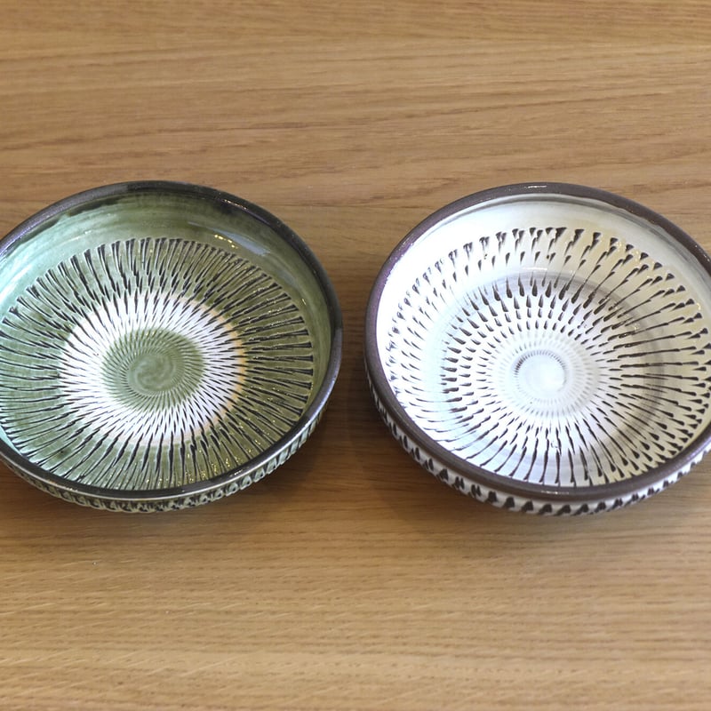 小鹿田焼 坂本庸一窯 5寸平切立皿陶器 和食器 民藝 飛び鉋 釉薬