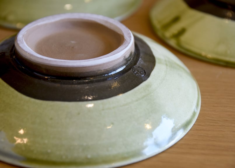 小鹿田焼(坂本庸一窯) 5寸皿 緑 Onta ware Onta-yaki Japanese 小鹿田焼(坂本庸一窯) 5寸皿 緑 Onta ware Onta-yaki Japanese