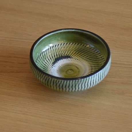 小鹿田焼 坂本庸一窯 切立皿 緑 和食器 民藝 飛び鉋 釉薬 器 うつわ 飛び鉋 焼物 陶芸 ギフト プレゼント 結婚祝い 新築祝い