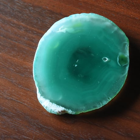 CRYSTAL COASTER 【Green】amabro アマブロ クリスタルコースター 天然石・メノウ 瑪瑙 パワーストーン アクセサリートレイ 緑 グリーン 一点物 トレー