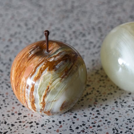 Marble Apple【Stripe】Ｓサイズ マーブルアップル S スモール ストライプ 天然大理石 オブジェ 置物 ペーパーウェイト りんご インテリア雑貨 ディスプレイ ギフト プレゼント