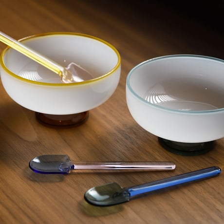 SNOW BOWL amabro アマブロ スノ―ボウル ミルクガラス デザートボウル 耐熱ガラス 電子レンジ可 食洗器可 かき氷 アイス 器 食器 緑 アンバー うつわ テーブルコーディネート