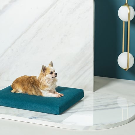 LUSSO ベッド オーク材 ペット家具 天然木 ペットベッド ペットクッション ペット用品 犬 猫 ねこ くつろぎスペース 寝心地抜群 犬用ベッド おしゃれ 犬のベッド ペットソファ