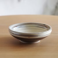 小鹿田焼 柳瀬晴夫窯 6寸切立皿 和食器 民藝 飛び鉋 釉薬 器 うつわ 鉢 飛び鉋 焼物 陶芸 ギフト プレゼント 結婚祝い 新築祝い