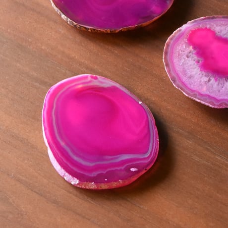 CRYSTAL COASTER 【Pink】amabro アマブロ クリスタルコースター 天然石・メノウ 瑪瑙 パワーストーン アクセサリートレイ ピンク 一点物 トレー