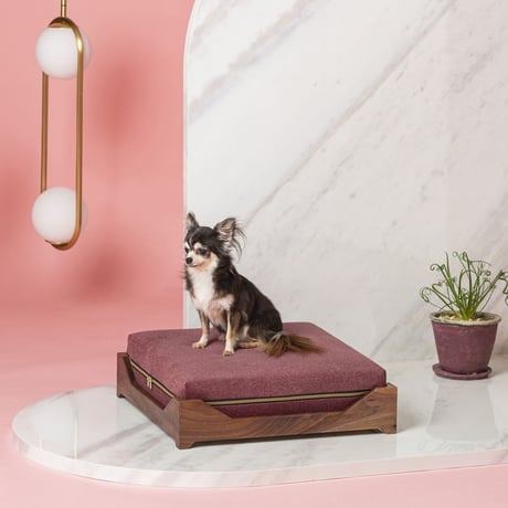 COMODO ベッド ウォールナット材 ペット家具 天然木 ペットベッド ペットクッション ペット用品 犬 猫 ねこ くつろぎスペース 寝心地抜群 犬用ベッド おしゃれ 犬のベッド ペットソファ