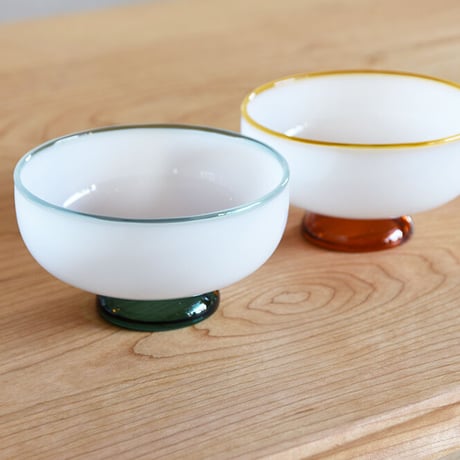 SNOW BOWL amabro アマブロ スノ―ボウル ミルクガラス デザートボウル 耐熱ガラス 電子レンジ可 食洗器可 かき氷 アイス 器 食器 緑 アンバー うつわ テーブルコーディネート