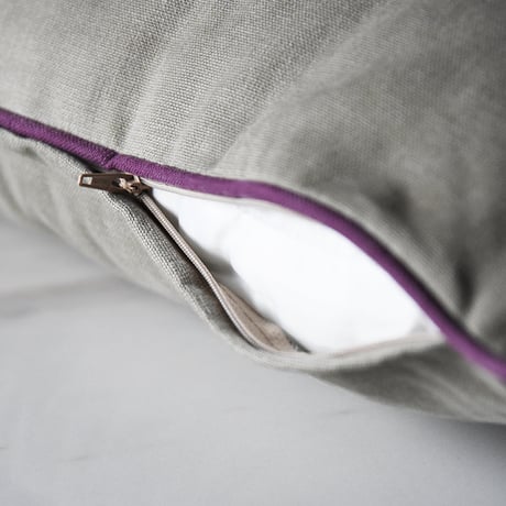 Piping Cushion rectangle  ライトグレー パイピングクッション 55×35cm 長方形 横長クッション ロングクッション ホテルライク アクセント 背あて 腰あて