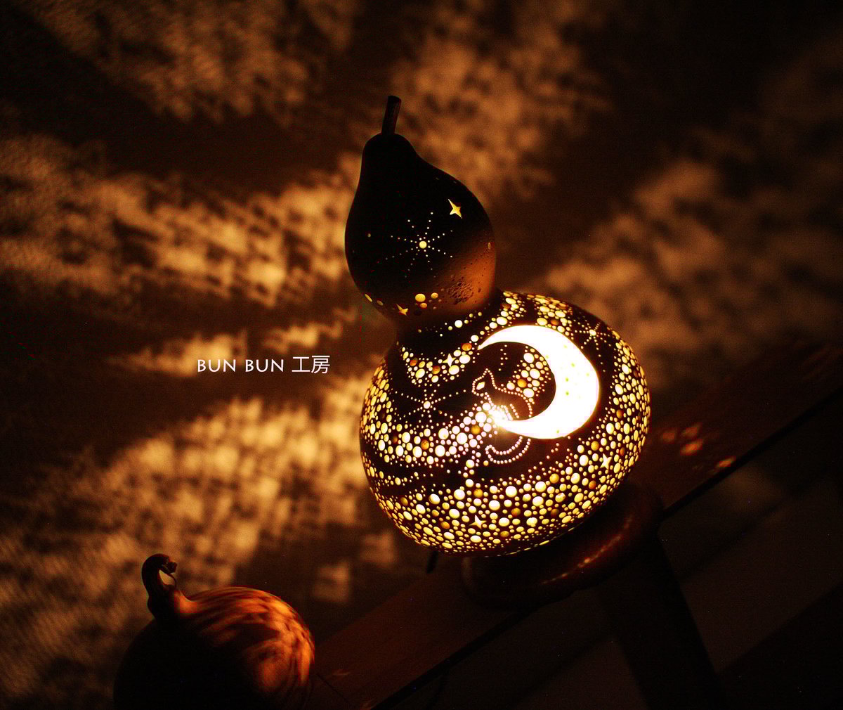 ひょうたんランプ　月と猫 ひょうたんランプ---月夜の星の河 月と猫 | ひょうたんランプ bun bun