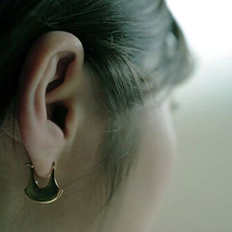 wave pierced earings