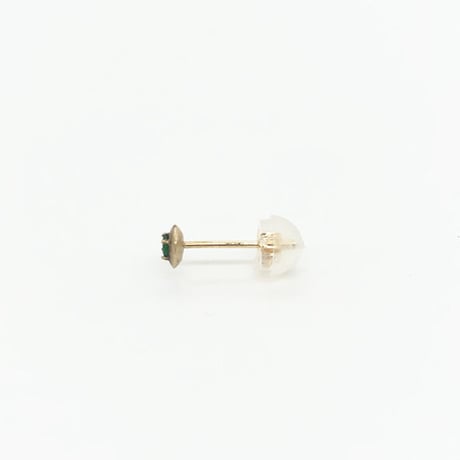 green garnet pierced earring