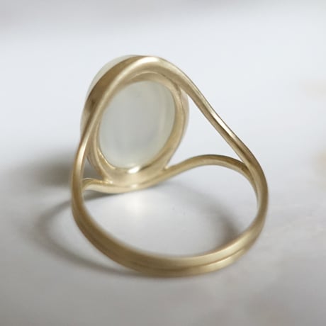 outlines ring (ムーンストーン）