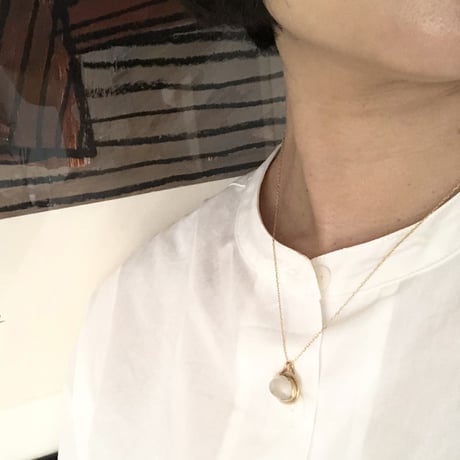 outlines necklace (ムーンストーン）
