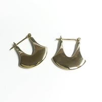 wave pierced earings