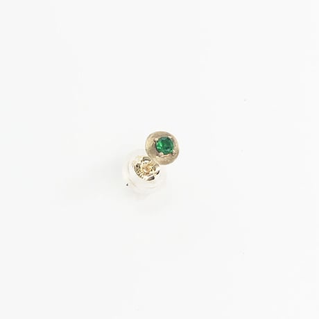 green garnet pierced earring