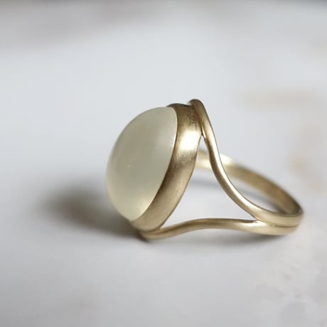 outlines ring (ムーンストーン）