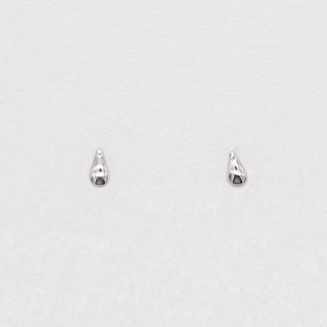 drop pierced earrings