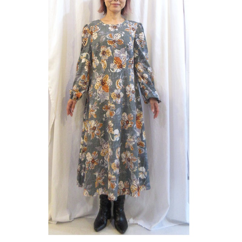 新品同様♡2024✨大きいサイズ42✨フォクシー　ヴァネス パール　ワンピース yk-52409-52413.jpg