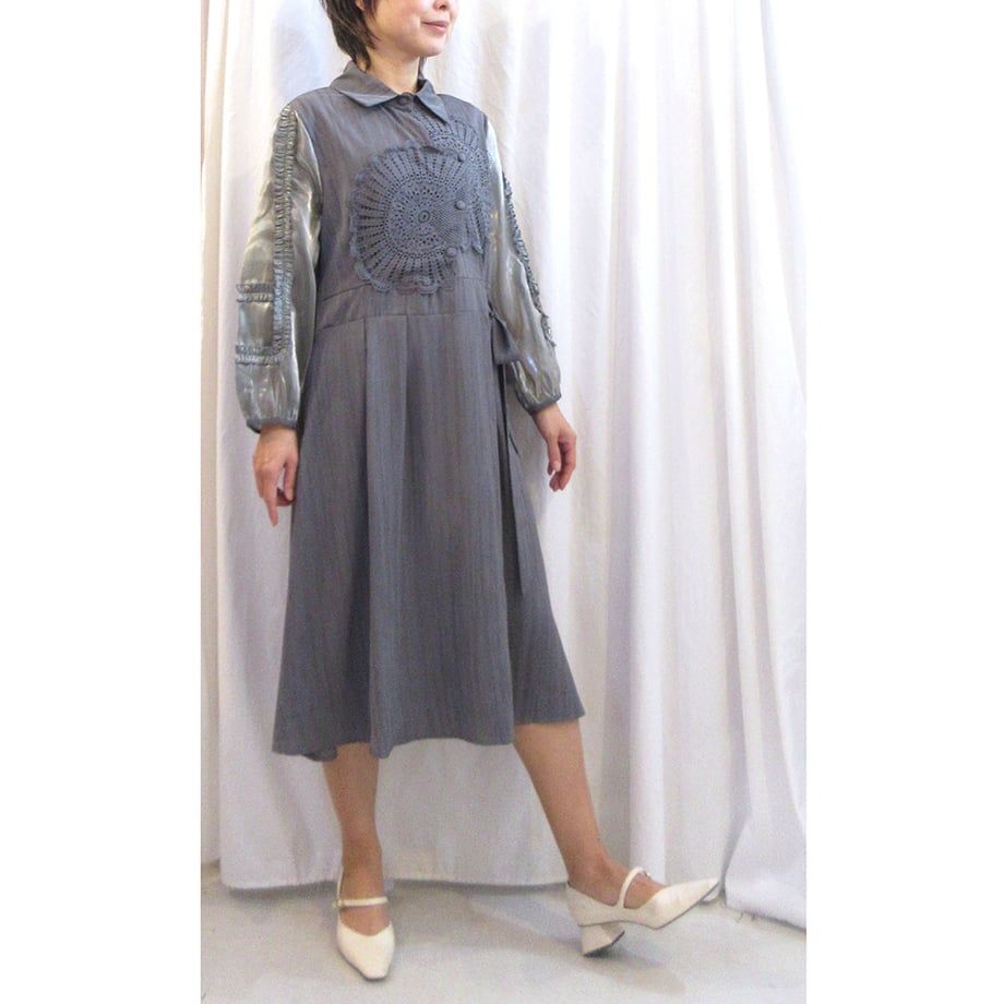 698166a85b90ec2329f2a9a4