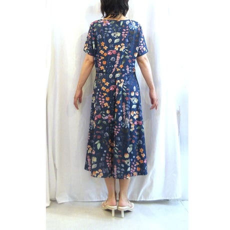 w2605-01【L】