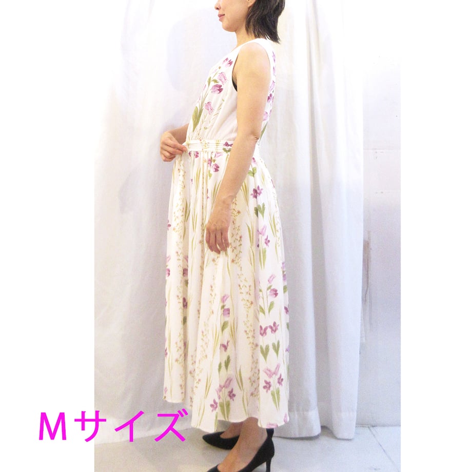 698d2e387c077de6a4c3145f