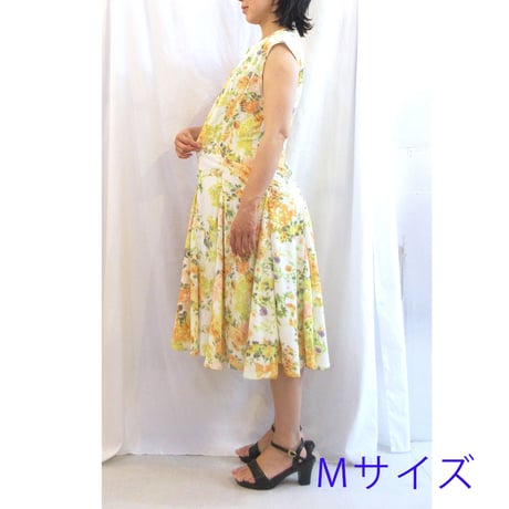 w2605-84【M】【L】