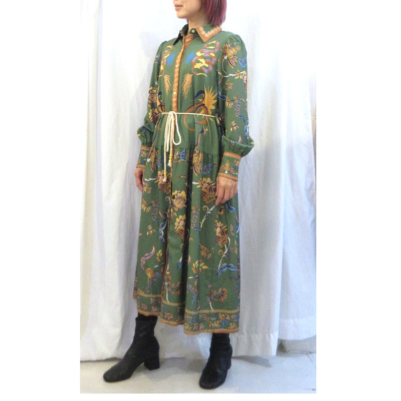 w2511-01 | ワンピースクローゼット