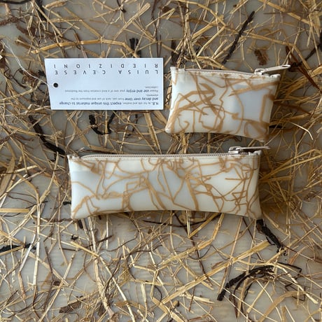 Luisa Cevese raffia pr coin case