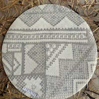 Luisa cevese  antique lace mat