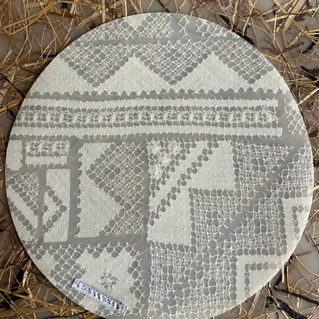 Luisa cevese  antique lace mat