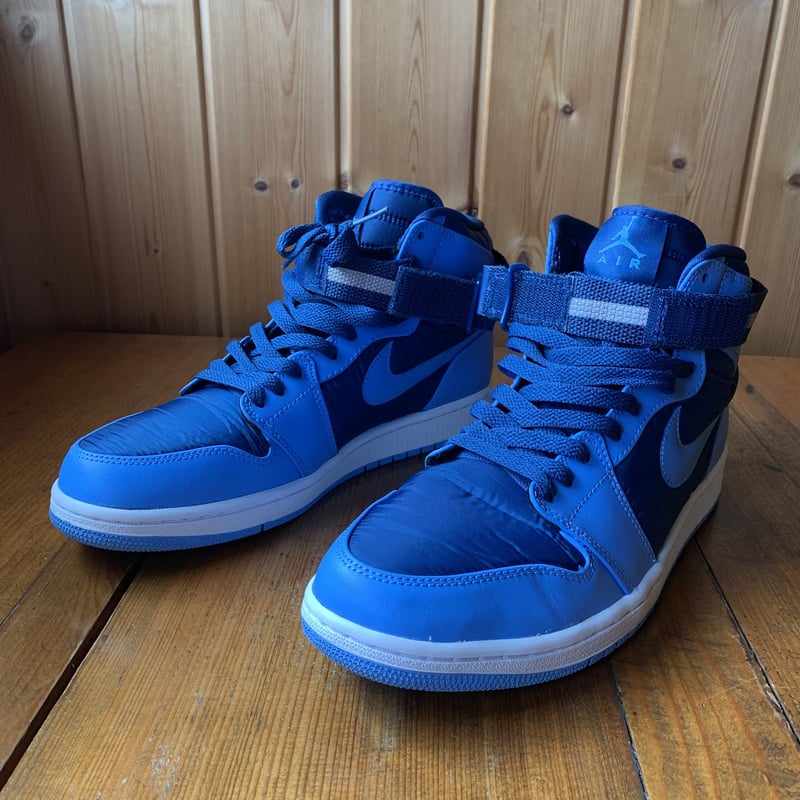 NIKE AIR JORDAN 1 HIGH STRAP size 10 | MILMOUNT NIKE AIR JORDAN 1 HIGH STRAP size 10 | MILMOUNT