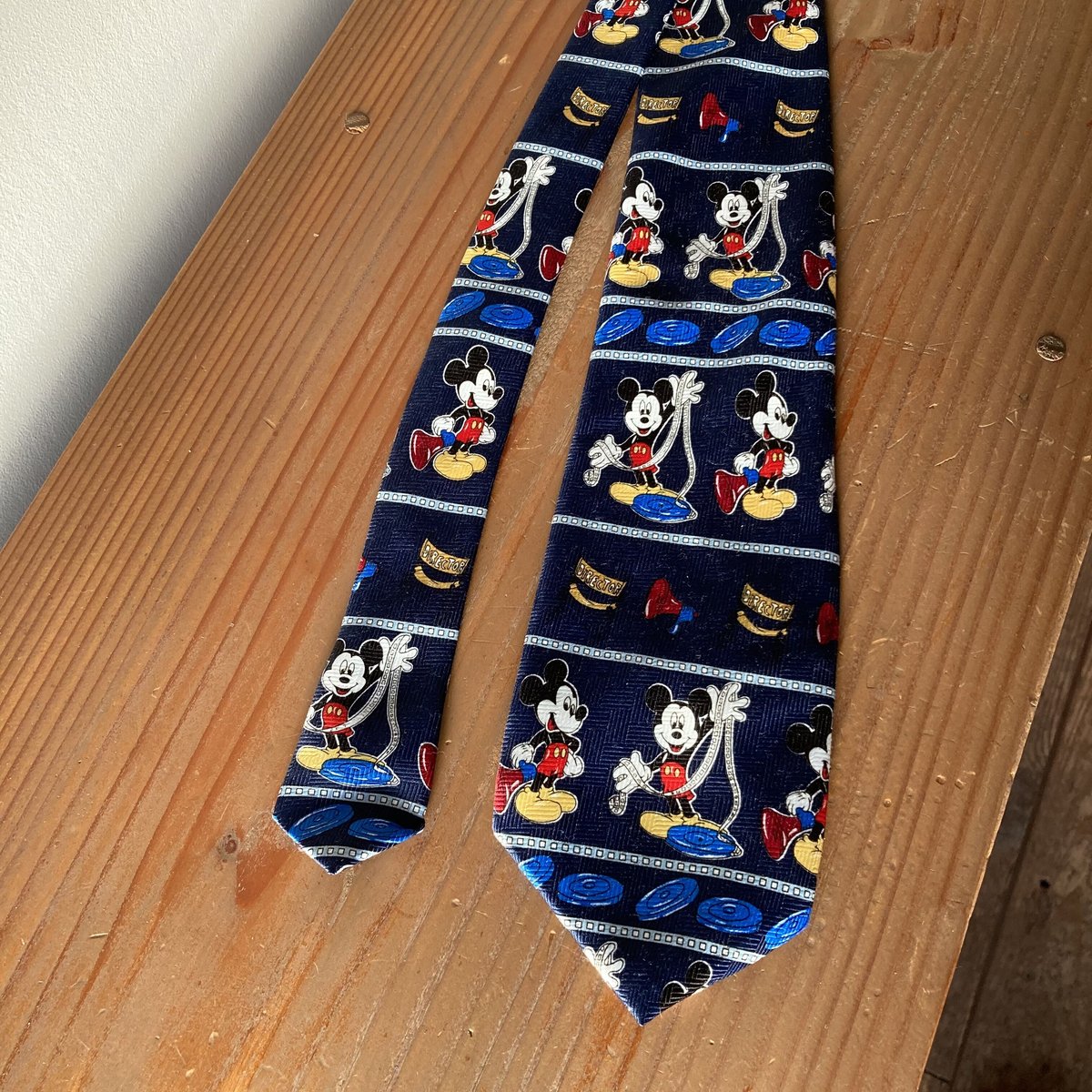 Disney ミッキー ネクタイ／ネイビー | MILMOUNTAIN STORE