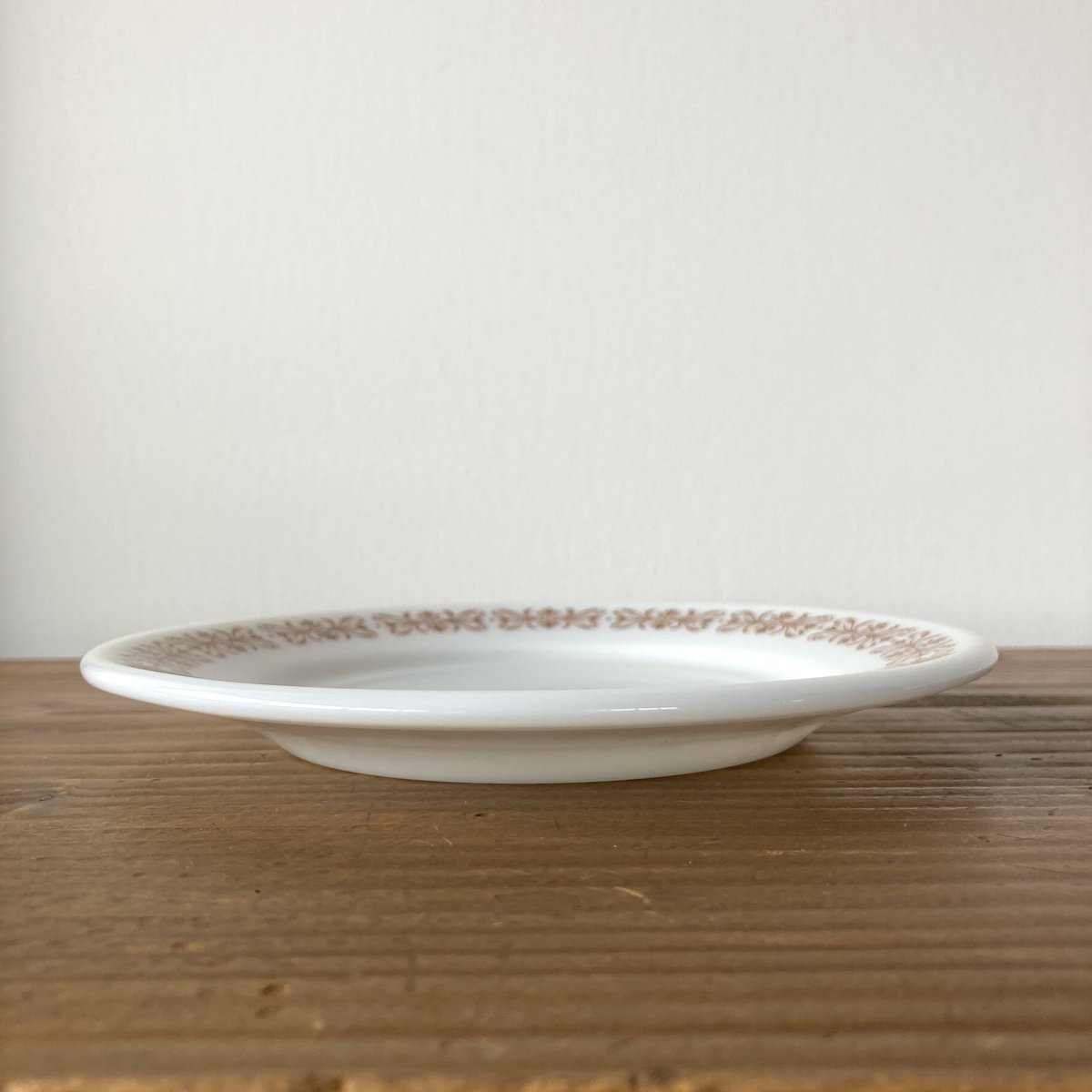 米軍 実物 OLD PYREX デザートプレート② Pyrex - 米軍 実物 OLD PYREX デザートプレート②の通販 by 紫の