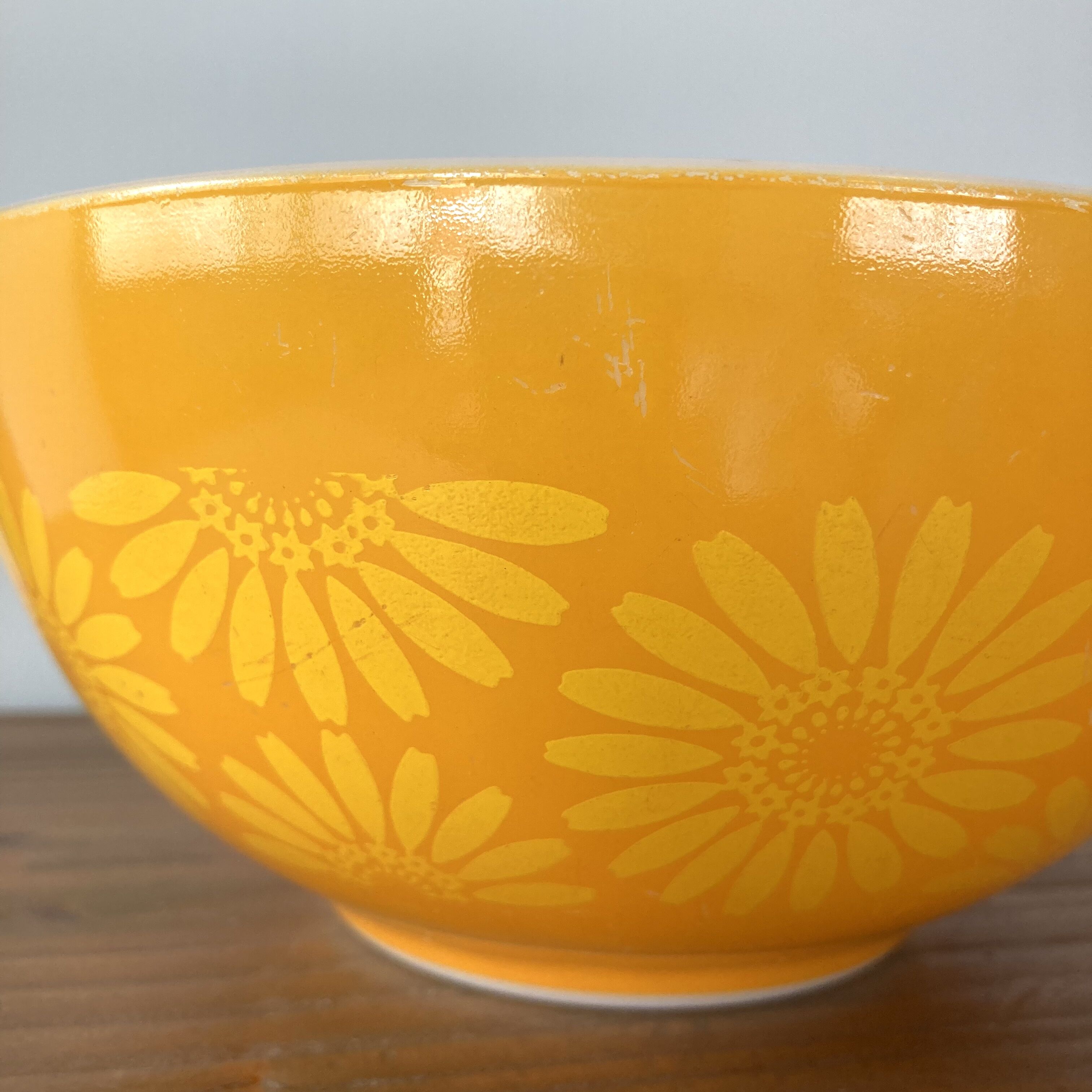 PYREX オールドパイレックス シンデレラボウル M／Daisy | MILMOUNTAIN