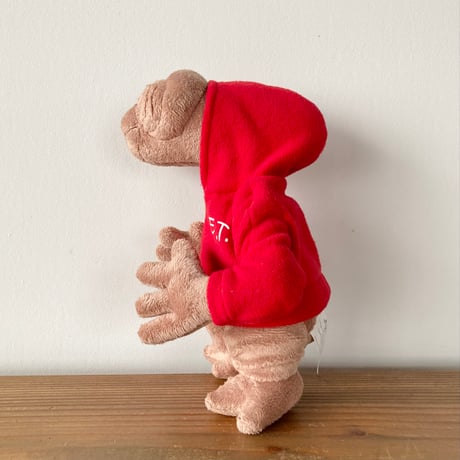 E.T.ぬいぐるみ 赤パーカー UNIVERSAL STUDIOS