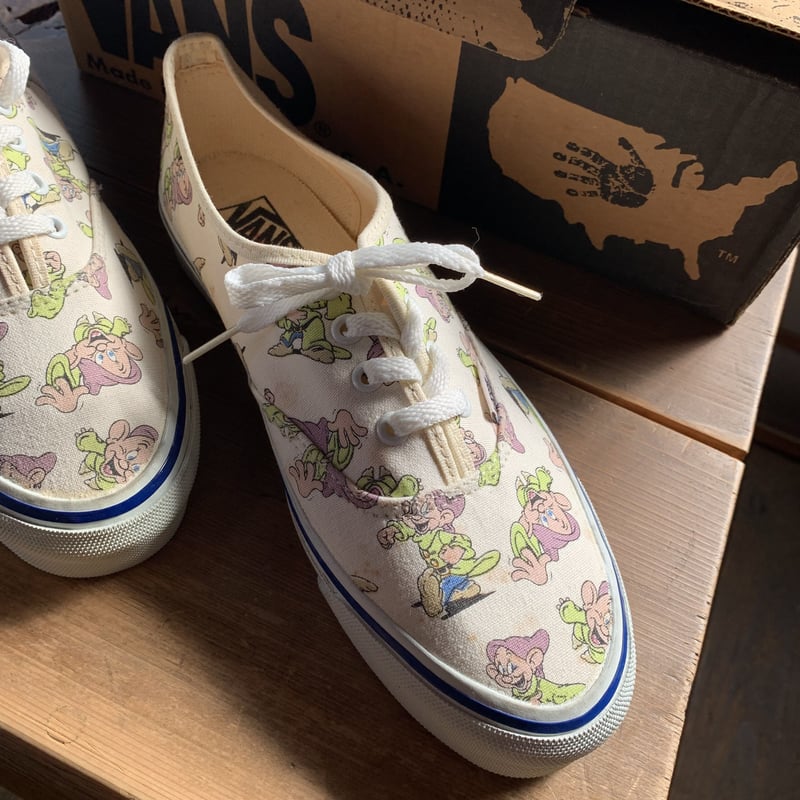 VANS AUTHENTIC DISNEY SNOW WHITE DOPEY made in