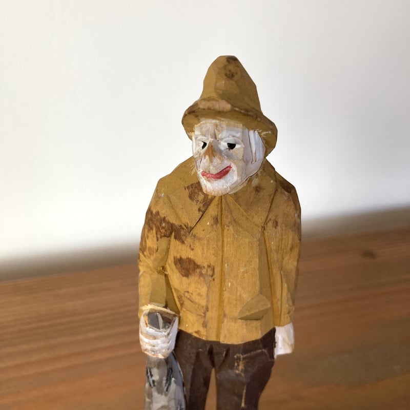 木彫りのビッグホーン　高さ23cm　カナダ土産 木彫りのビッグホーン 高さ23cm カナダ土産