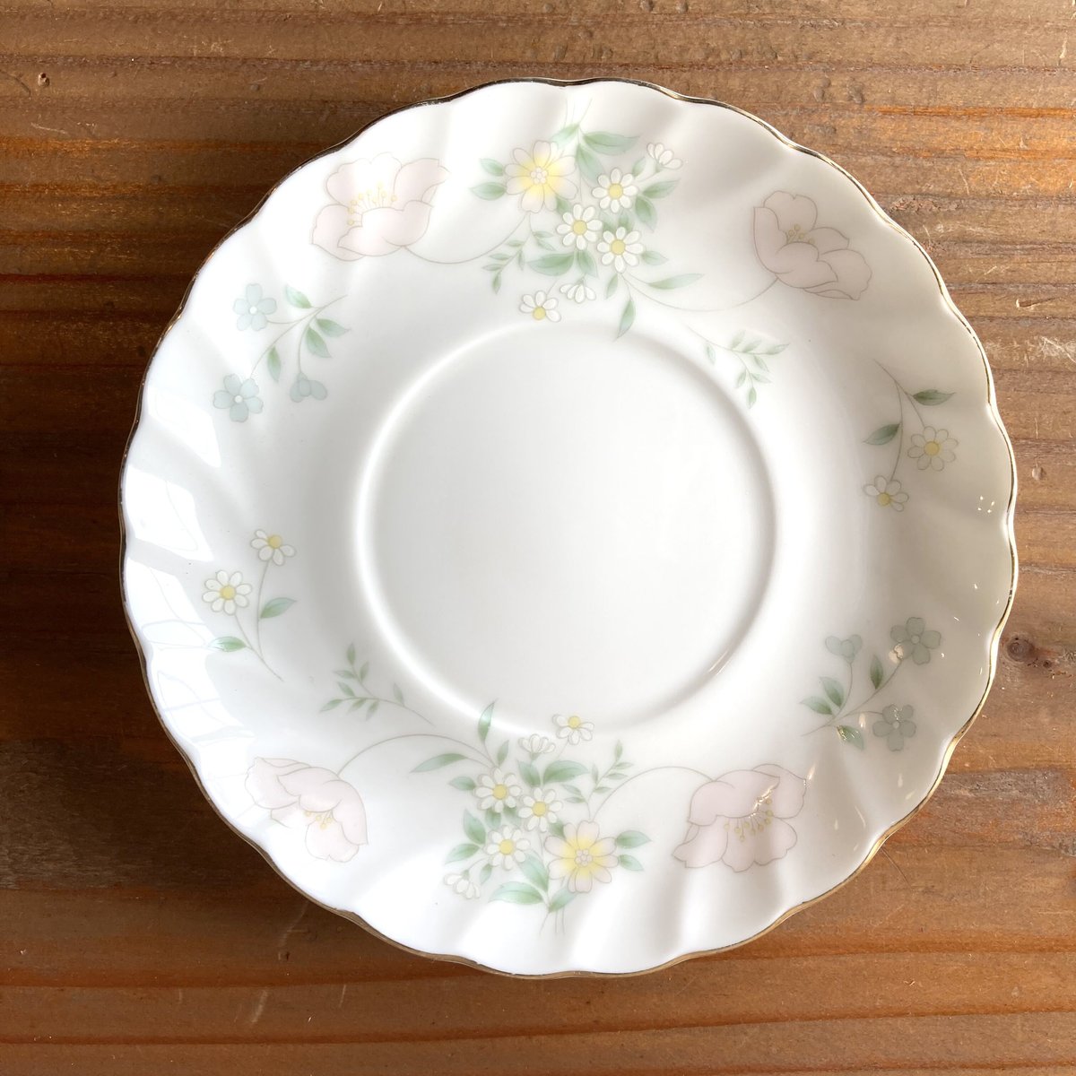 Noritake N.T Venus China ノリタケ 花柄 カップ＆ソーサー 1980～