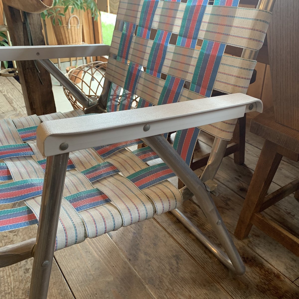 LAWN CHAIR VINTAGE 1970年〜1980年代 ホワイト系 | MILMOUN LAWN CHAIR VINTAGE 1970年〜1980年代 ホワイト系 | MILMOUN