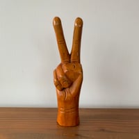 WOODEN PEACE SIGN FIGURINE 1970s  ピースサイン no.2 木彫置物 vintage
